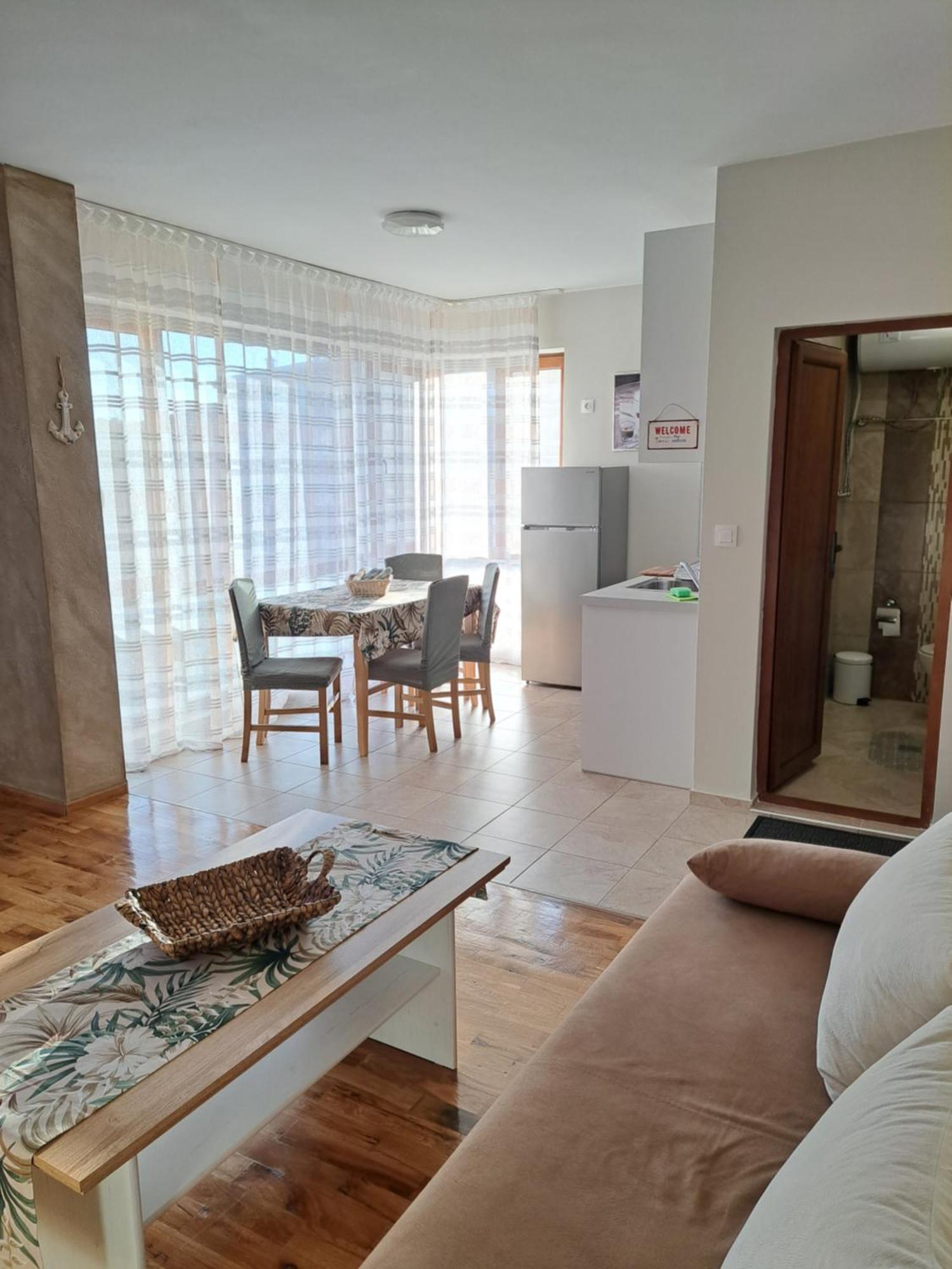 Megi Apartments, Nesebar Sity Esterno foto