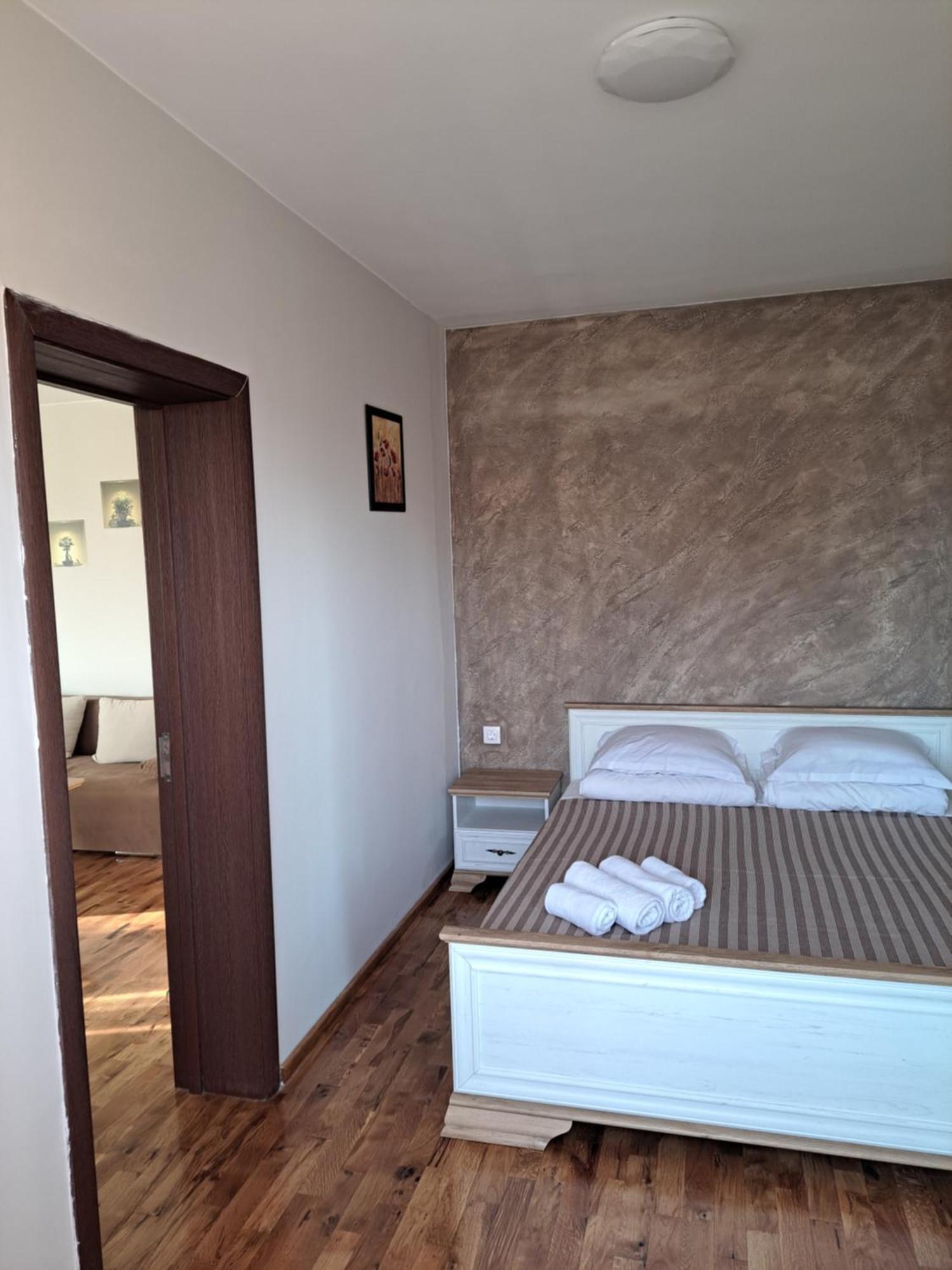 Megi Apartments, Nesebar Sity Esterno foto