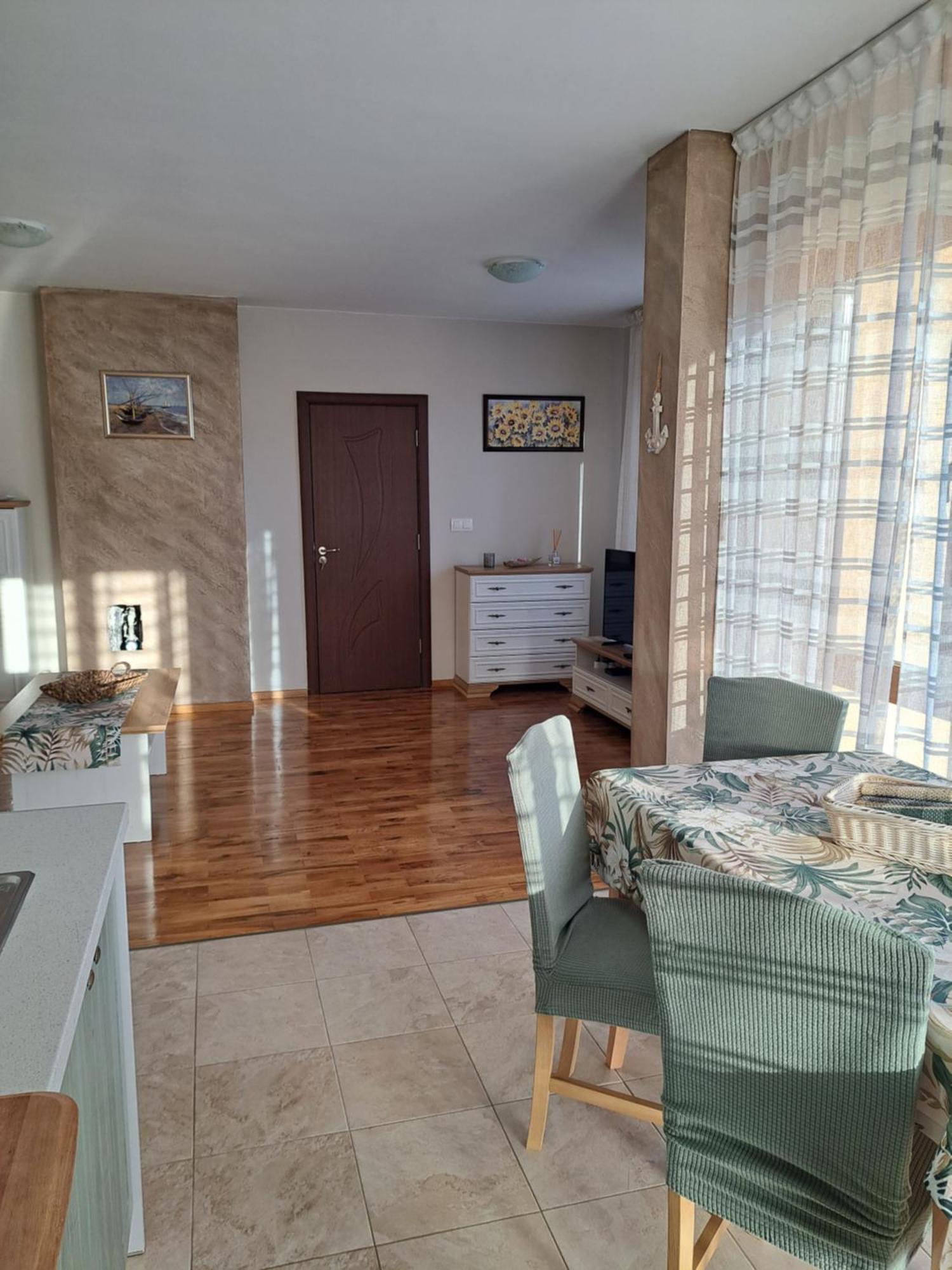 Megi Apartments, Nesebar Sity Esterno foto